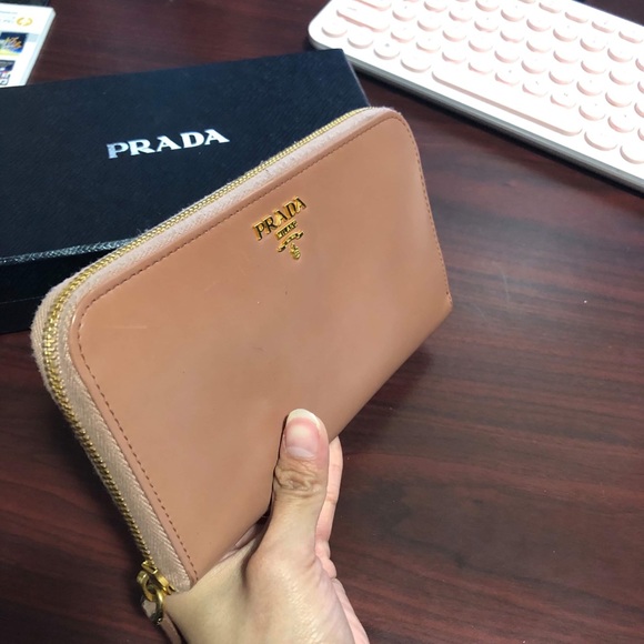 Authentic Prada Wallet - Picture 2 of 6
